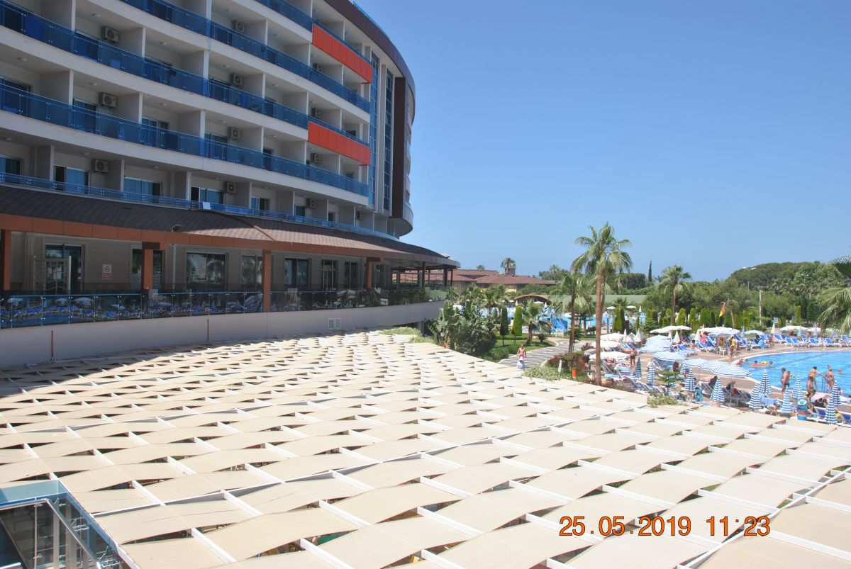 imagini hotel LONICERA RESORT